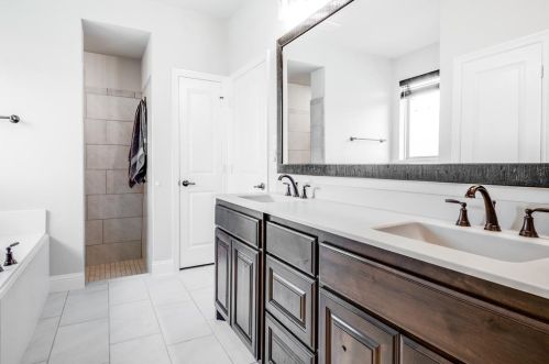 632 Mcneill, Fort Worth TX  76148 exterior