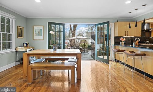 69 Laurel Rd, Princeton NJ 08540-2708 exterior