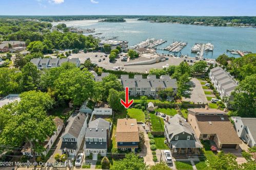 429 Lincoln Ave, Point Pleasant Beach, NJ 08742-2454