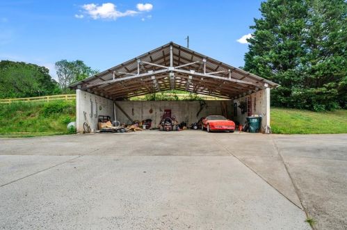 301 Cp Rd, Big Canoe GA  30143-4307 exterior