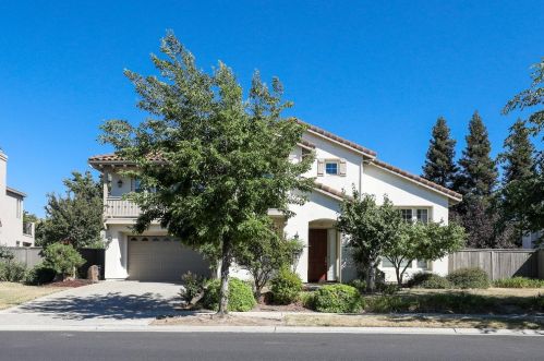 9800 Club Park Dr, Elk Grove, CA 95757-8122