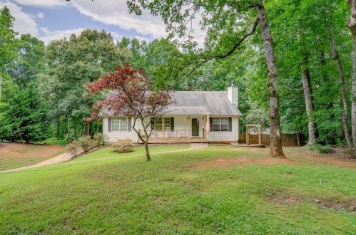 307 Green Farm St, Big Canoe, GA 30143-6385