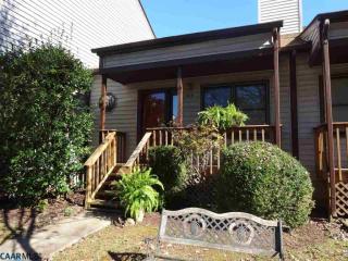 614 Whitcover Cir, Charlottesville, VA 22901-3761