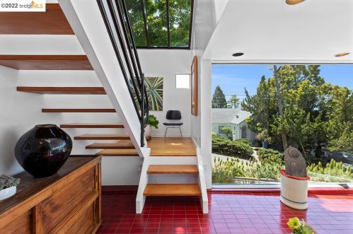 735 Cragmont Ave, Berkeley, CA 94708-1301