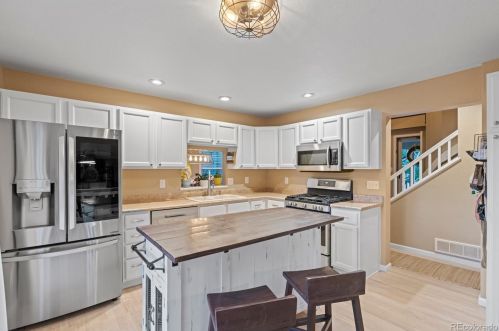 16424 Oakmoor Pl, Parker CO 80134-2519 exterior