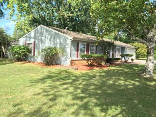5555 Jackman Rd, Toledo, OH 43613-2350
