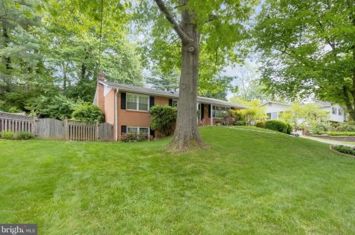 10417 Kinloch Rd, Silver Spring MD 20903-1243 exterior