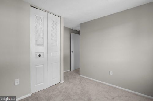 1365 Elm Grv Cir, Silver Spring MD 20905-6060 exterior