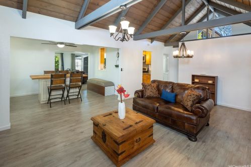 94424 Alapoai St, Mililani, HI 96789