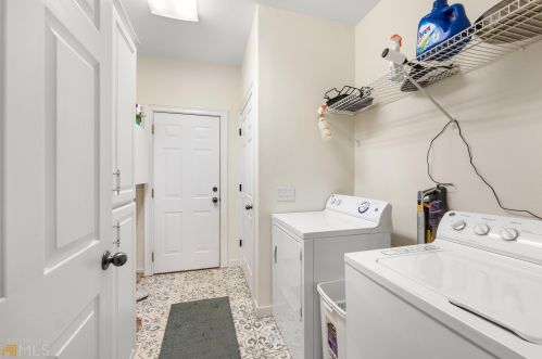 566 Stonebrook Trl, Cleveland GA  30528-8932 exterior