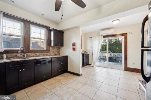 6554 Collins Ave, Camden NJ  08109-2446 exterior