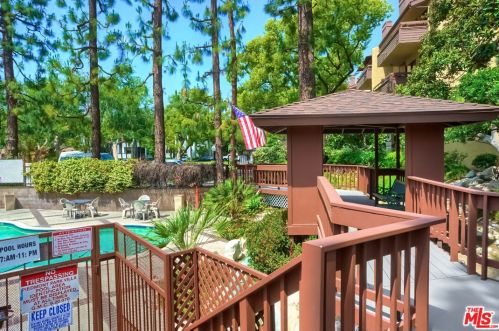 444 Piedmont Ave, Glendale CA  91206-3436 exterior