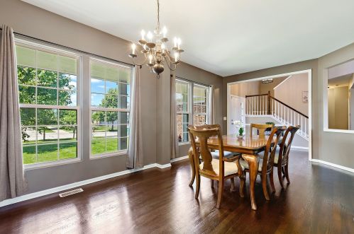 12513 Blue Iris Ln, Plainfield, IL 60585-2854