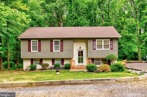11824 Rutherford Dr, Fredericksburg, VA 22407-6434