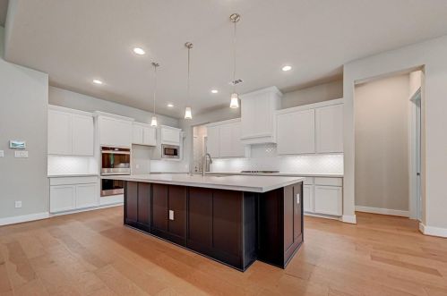999 Briac Ln, Conroe TX  77301-4109 exterior