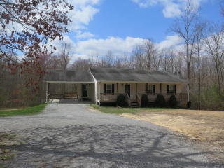 2716 Tinchtown Rd, Jamestown, TN 38556-2416