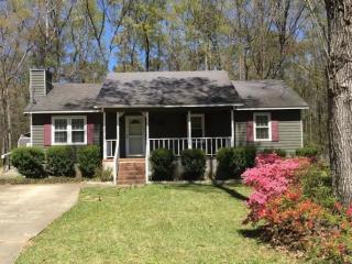 745 Confederate Dr, Macon, GA 31220-2836