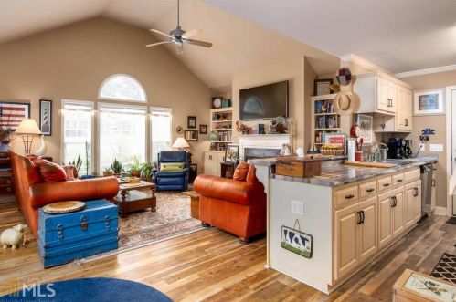 1005 Moss Creek Cir, Statesboro, GA 30461-8903