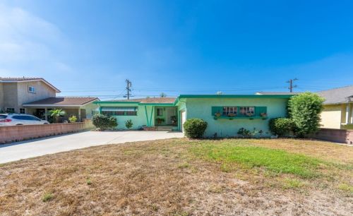 7862 Dalen St, Downey, CA 90242-4116