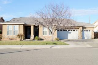 3428 Grove Ave, Visalia, CA 93292-6893