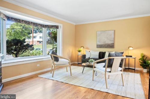 12517 Summerwood Dr, Silver Spring MD 20904-1746 exterior