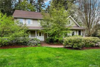 5669 11th Pl, Ferndale, WA 98248-9477