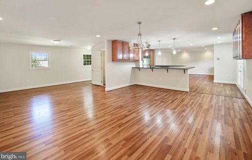 14604 Cobblestone Dr, Silver Spring MD 20905-5807 exterior