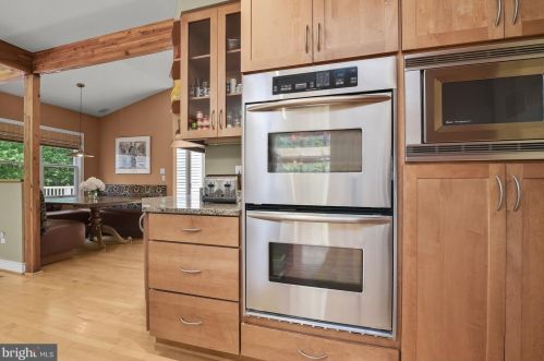 6976 Pindell School Rd, Fulton MD  20759-9712 exterior