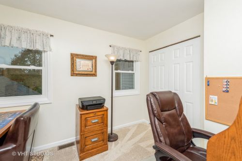 2313 Elk Dr, Spring Grove IL  60081-8782 exterior