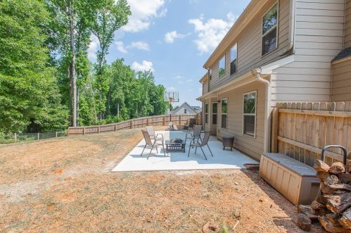 717 Lake Vista Dr, Jefferson GA  30549-4608 exterior