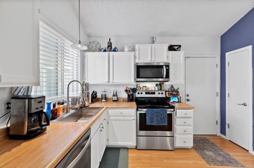 4065 Fundy Way, Aurora CO 80013-4532 exterior