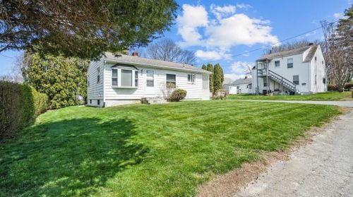 58 Springer Ave, Tiverton, RI 02878-2028
