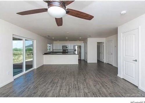 87-1633 Mokila St, Nanakuli, HI 96792