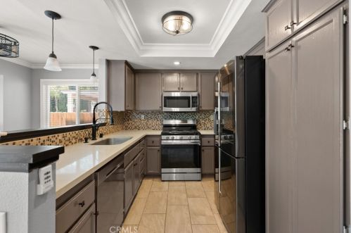 3670 Windstorm Way, Riverside CA  92503-4505 exterior