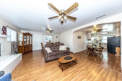 1935 Random Dr, Anaheim CA  92804-3539 exterior