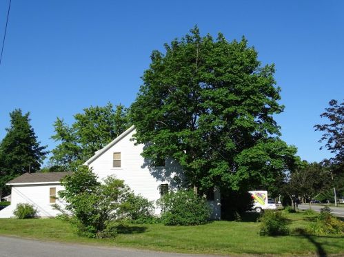85 High St, Somersworth, NH 03878-2609