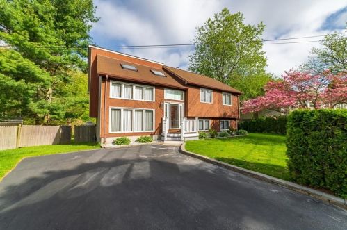 333 Sumner Ave, Warwick, RI 02888-2500