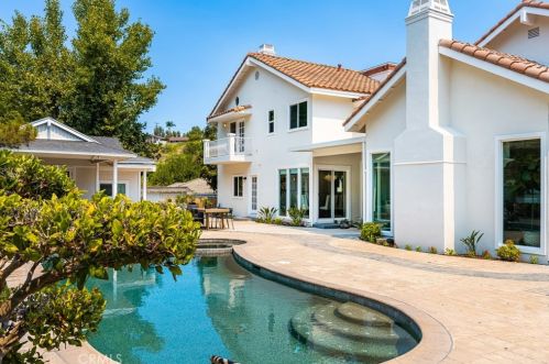 10228 Overhill Dr, Santa Ana CA  92705-1595 exterior