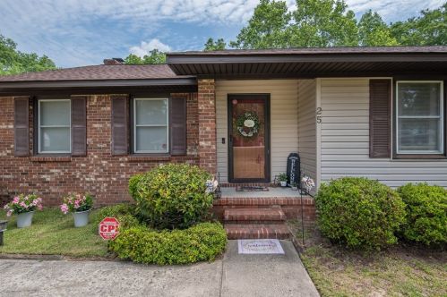 25 Hilltop Dr, Burnettown, SC 29851-3127