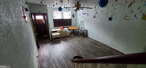 813 Jackson St, Philadelphia PA  19148-3107 exterior