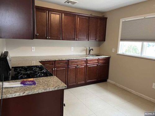 313 Rea Ave, Paterson NJ  07506-1720 exterior