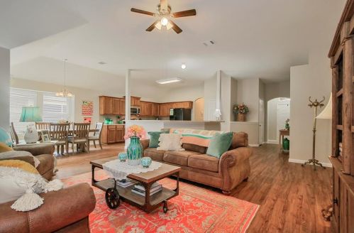 4724 Homelands Way, Fort Worth TX  76135-1665 exterior