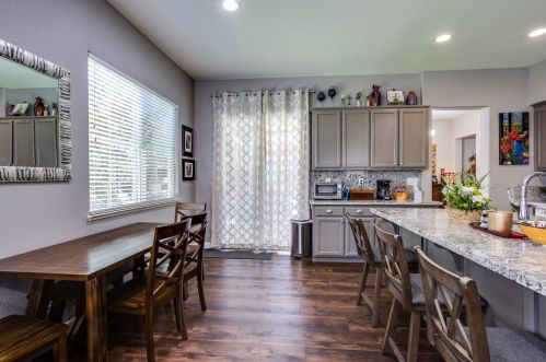 573 Stetson Dr, Valley Home CA  95361-8689 exterior