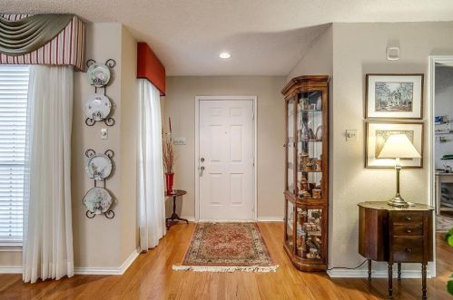 5132 Ledgestone Dr, Fort Worth TX  76132-2019 exterior