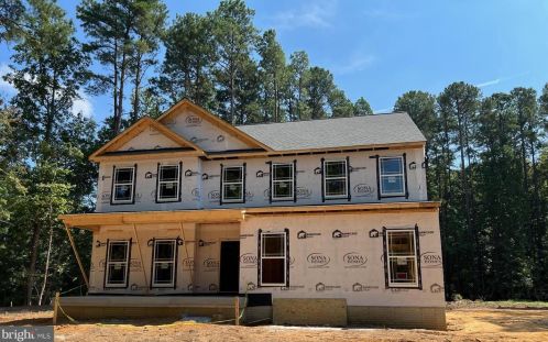 13 Bel Plains Dr, Fredericksburg, VA 22405-3416