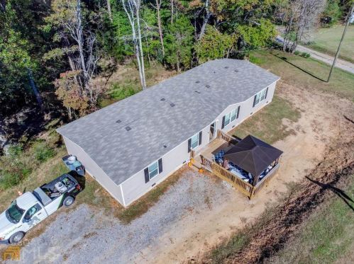 81 Arvel Ln, Fairmount, GA 30139-4128