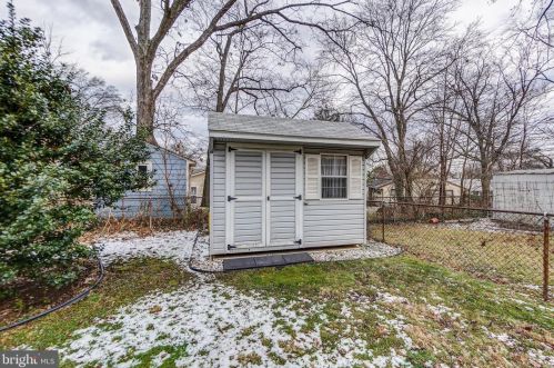 7401 16 Ave, Silver Spring MD 20912-7041 exterior