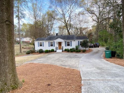 1851 Hickory Rd, Atlanta, GA 30341-3205