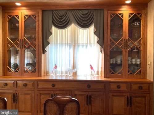 1407 Mahantongo St, Primrose PA 17901-3307 exterior