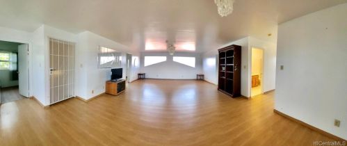 1530 Piikea St, Honolulu HI  96818-1841 exterior